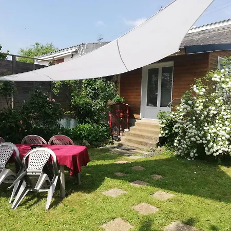 Petite Maison Tranquille * Neuville-sur-Sarthe