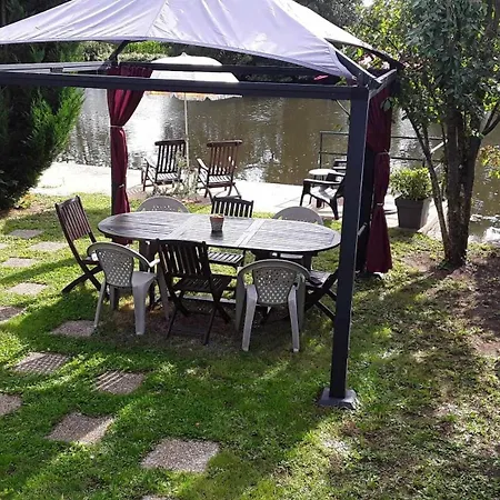 Dom wakacyjny Petite Maison Tranquille Neuville-sur-Sarthe